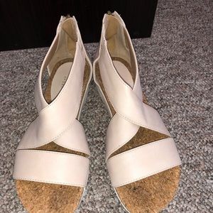 ADRIENNE VITTADINI CUTE SHOES!!